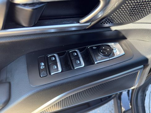 Used 2024 Kia Telluride S w/ S Sunroof Package image 10