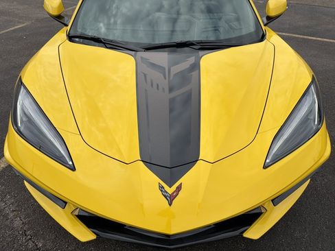 New 2026 Chevrolet Corvette Stingray Preferred Cpe w/ 2LT RWD image 9
