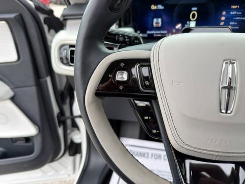 Used 2025 Lincoln Aviator Reserve w/ Equipment Group 201A image 44