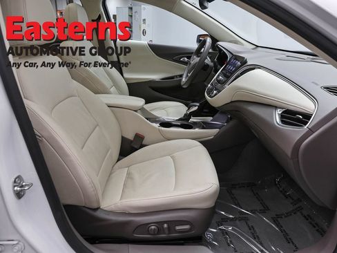 Used 2024 Chevrolet Malibu LT FWD image 26