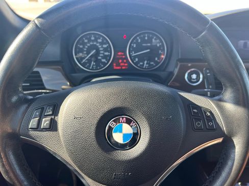Used 2013 BMW 335i Convertible RWD image 16