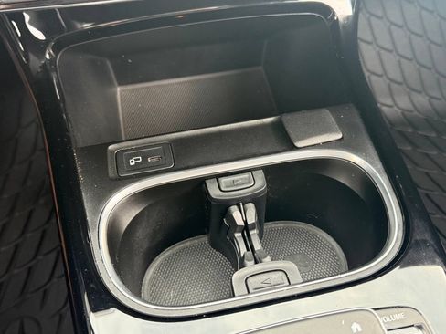 Used 2023 Mercedes-Benz CLA 250 4MATIC image 43