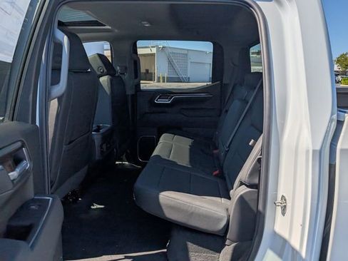 New 2026 Chevrolet Silverado 1500 RST w/ Redline Edition AWD/4WD image 6