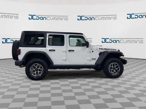 Used 2024 Jeep Wrangler Unlimited Rubicon image 9