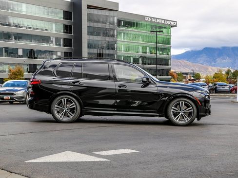 New 2026 BMW X7 xDrive40i w/ M Sport Package image 6