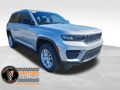 New 2025 Jeep Grand Cherokee Laredo X