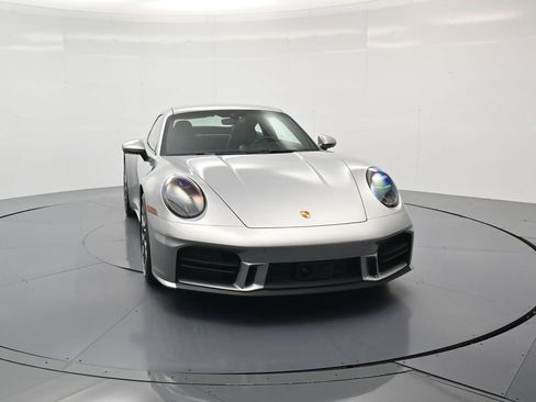 Certified 2026 Porsche 911 Carrera S RWD image 38