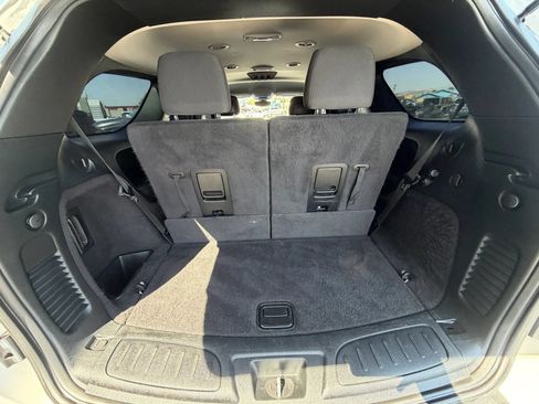 Used 2017 Dodge Durango SXT w/ Quick Order Package 23B AWD/4WD image 18