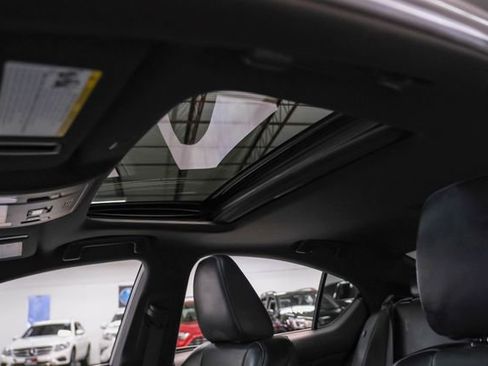 Used 2022 Lexus IS 350 F Sport image 5