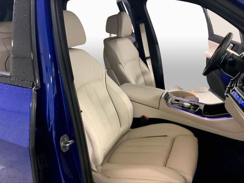 Certified 2026 BMW X5 M60i AWD/4WD image 8