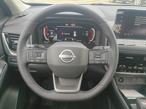 New 2026 Nissan Rogue Platinum w/ Tech Package image 9