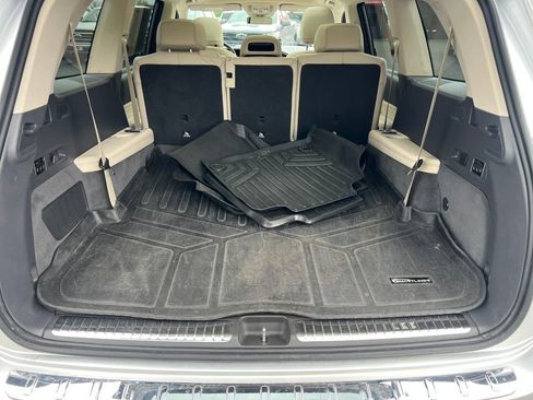 Used 2020 Mercedes-Benz GLS 580 4MATIC image 40