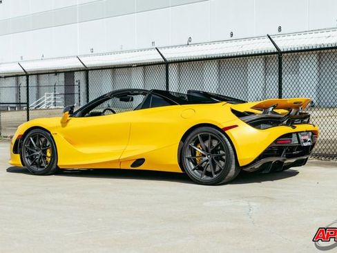 Used 2020 McLaren 720S Performance RWD image 62