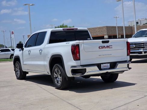 Used 2026 GMC Sierra 1500 SLT w/ SLT Convenience Package AWD/4WD image 3