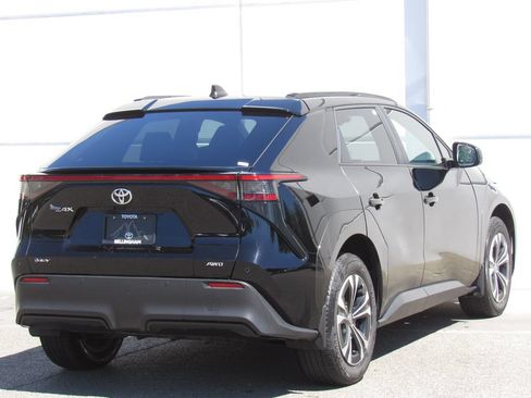 Certified 2024 Toyota bZ4X AWD w/ Weather Package image 5