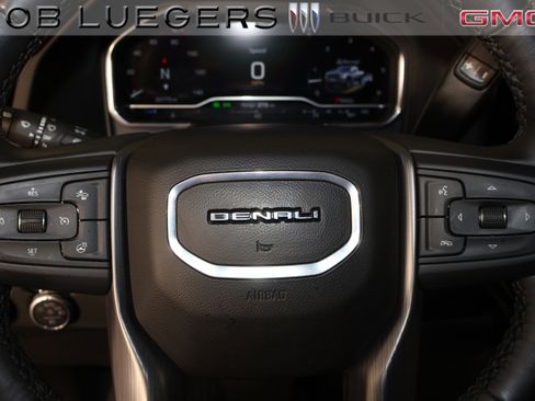 Certified 2025 GMC Sierra 2500 Denali Ultimate AWD/4WD image 29