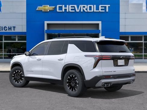 New 2026 Chevrolet Traverse Z71 w/ Driver Confidence Package AWD/4WD image 3