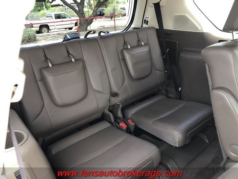 Used 2017 Lexus GX 460 Luxury w/ Preferred Accessory Package AWD/4WD image 24