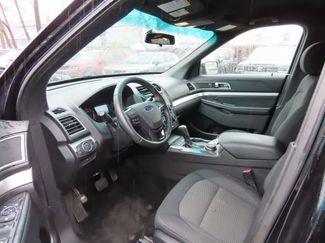 Used 2017 Ford Explorer XLT video 2