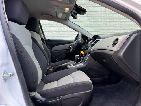 Used 2012 Chevrolet Cruze LS w/ Connectivity Package FWD image 23