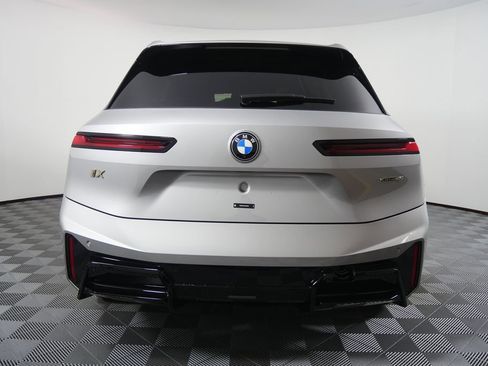 Used 2026 BMW iX xDrive45 w/ M Sport Package image 4