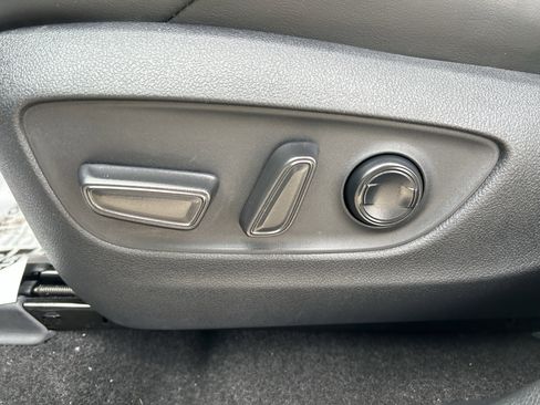 Used 2023 Toyota RAV4 XSE image 28