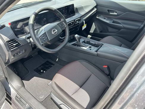 New 2026 Nissan Sentra SR w/ SR All Weather Package FWD image 14