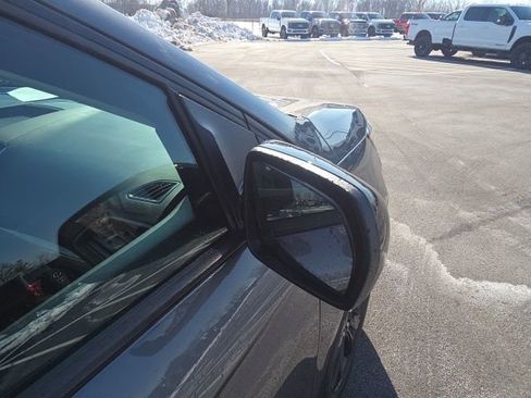 Used 2022 Ford Edge SE w/ Black Appearance Package AWD/4WD image 7