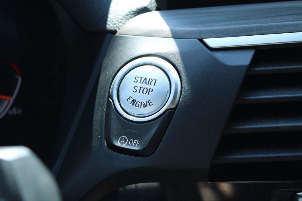 Used 2020 BMW X3 sDrive30i w/ Premium Package RWD image 24