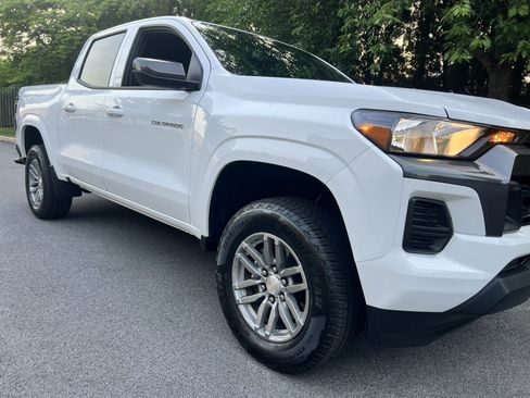 Used 2025 Chevrolet Colorado LT w/ Advanced Trailering Package RWD image 69