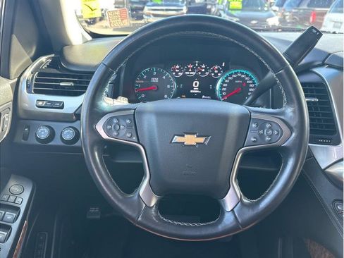 Used 2019 Chevrolet Tahoe Premier w/ Premier Plus Edition image 16
