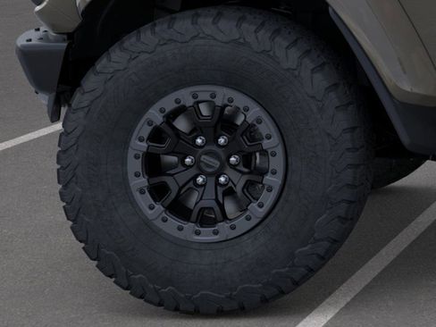 New 2025 Ford Bronco Raptor image 21