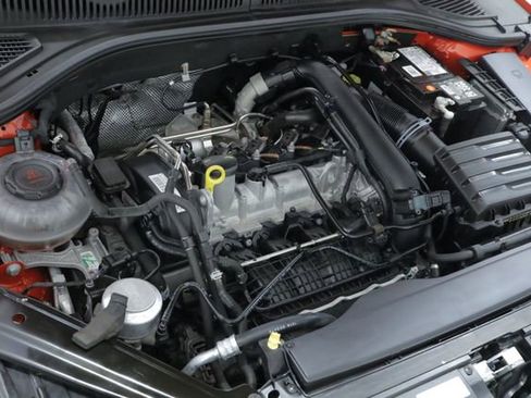 Used 2020 Volkswagen Jetta R-Line image 9