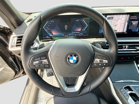 Used 2024 BMW 330i Sedan w/ Convenience Package RWD image 39