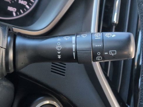 Used 2023 Subaru Ascent Limited image 26