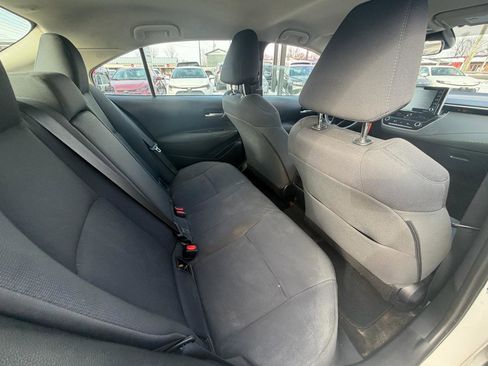 Used 2021 Toyota Corolla LE image 12