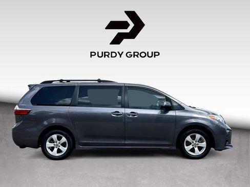 Used 2020 Toyota Sienna LE FWD image 9