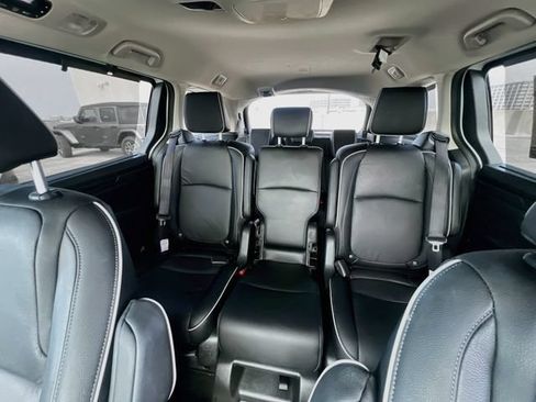 Used 2025 Honda Odyssey Touring image 26