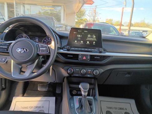 Used 2021 Kia Forte LXS image 13