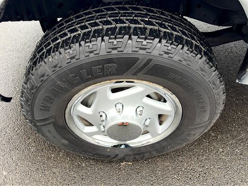 Used 2012 Ford E-350 and Econoline 350 Super Duty w/ Crew Van Pkg image 18