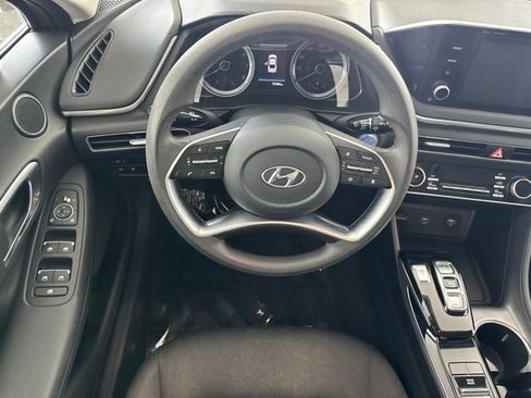 Used 2021 Hyundai Sonata SEL w/ Preferred Accessory Package FWD image 23
