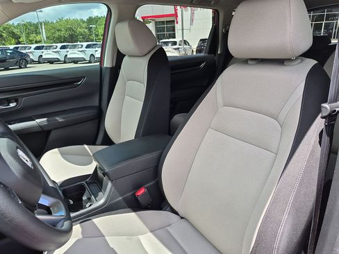 Used 2025 Honda CR-V EX image 14