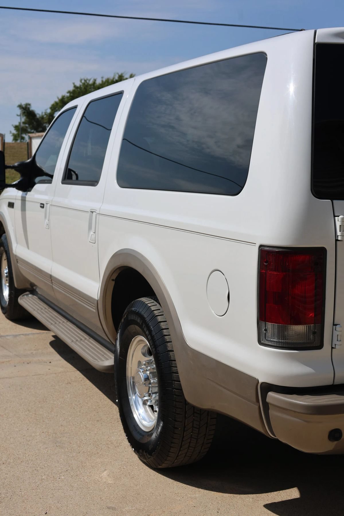 Used 2003 Ford Excursion Eddie Bauer RWD image 6