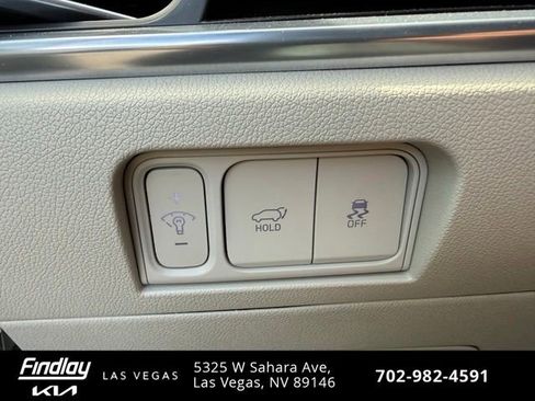 Certified 2025 Kia Sorento SX FWD image 14