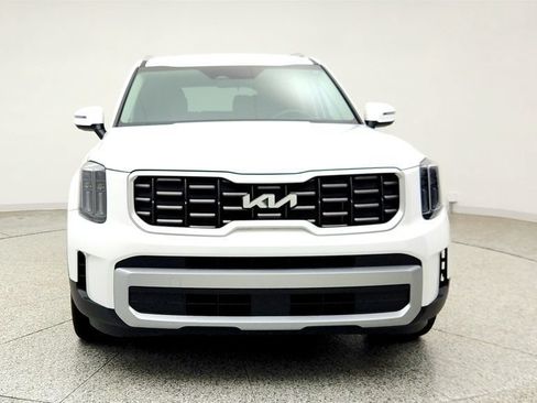 Used 2023 Kia Telluride S AWD/4WD image 2