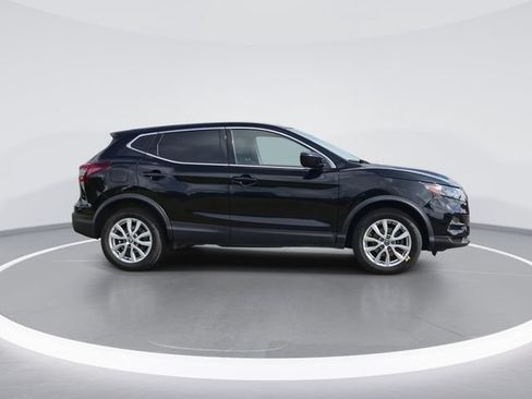 Used 2021 Nissan Rogue Sport S FWD image 9