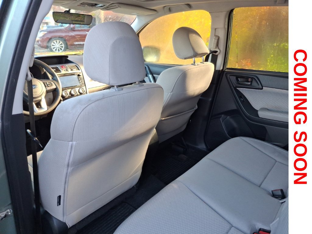 Used 2018 Subaru Forester 2.5i Premium w/ All-Weather Package AWD/4WD image 12
