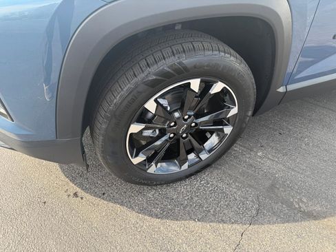 New 2026 Chevrolet Equinox RS FWD image 9