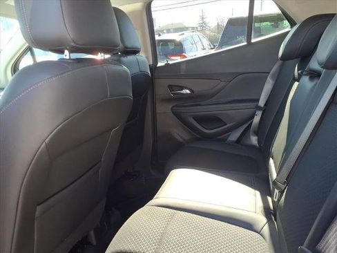 Used 2022 Buick Encore Preferred w/ Safety Package image 12