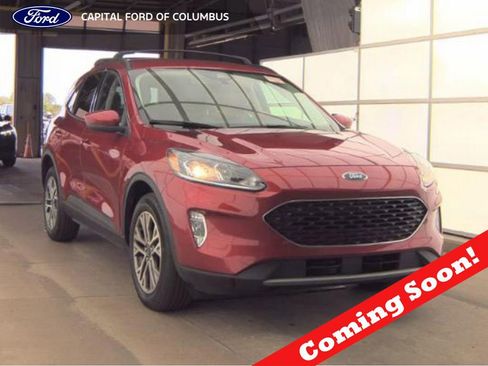 Used 2022 Ford Escape SEL w/ Technology Package AWD/4WD image 1